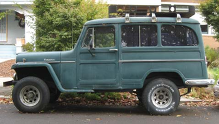 Illustration for article titled 1956 Willys Jeep Station Wagon